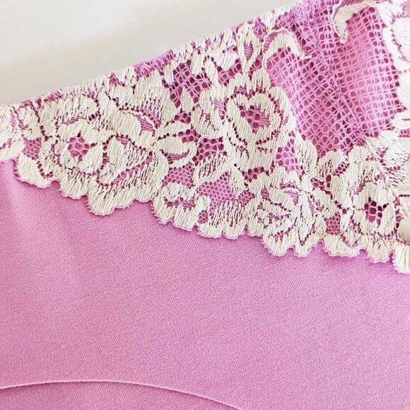 Women's Floral Seamless Cotton Panties - Comfortable Briefs With Lace Detail